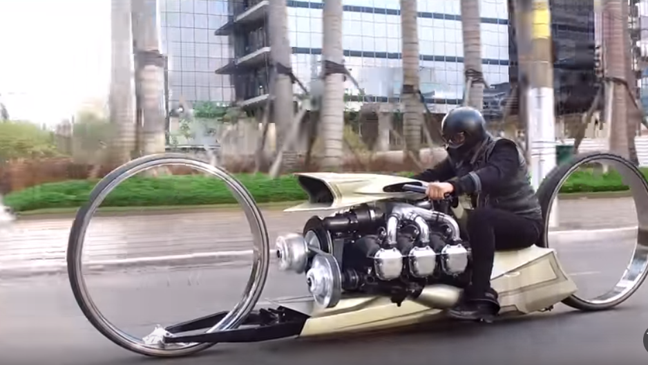 Former F1 driver designs airplane-engined concept motorcycle